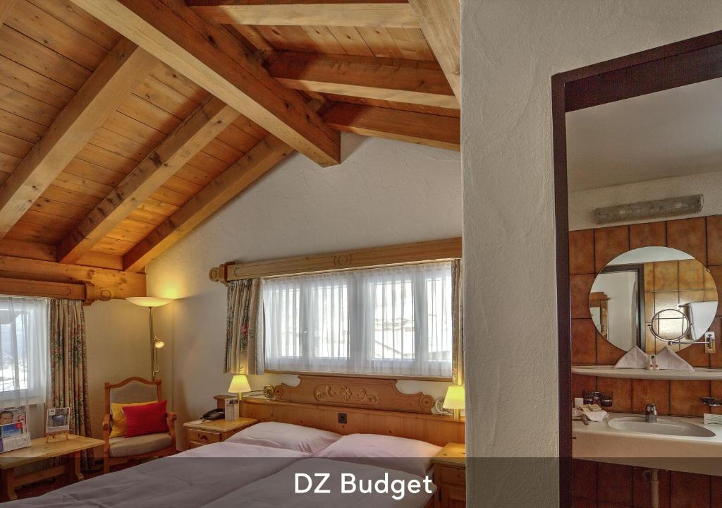 Двухместный (Бюджетный двухместный номер с 1 кроватью) отеля Sunstar Boutique Hotel Albeina Klosters, Давос