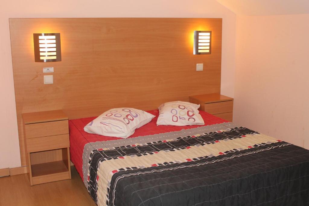 Двухместный (Двухместный номер с 1 кроватью и общей ванной комнатой) гостевого дома Guest House Estrela, Порту