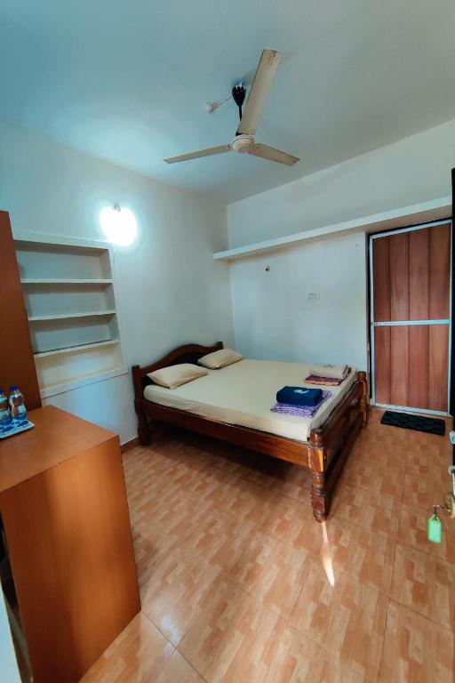 Двухместный (Стандартный номер без кондиционера) курортного отеля Deva Samudra Beach Stay, Гокарна