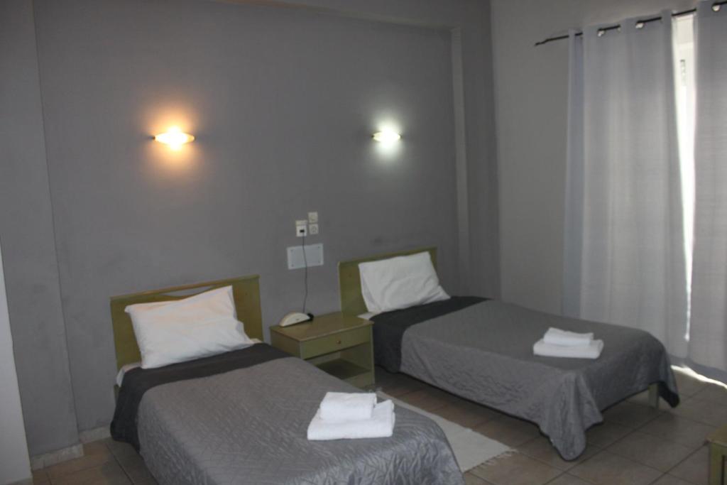 Двухместный (Двухместный номер с 2 отдельными кроватями) отеля Hotel Avra, Волос