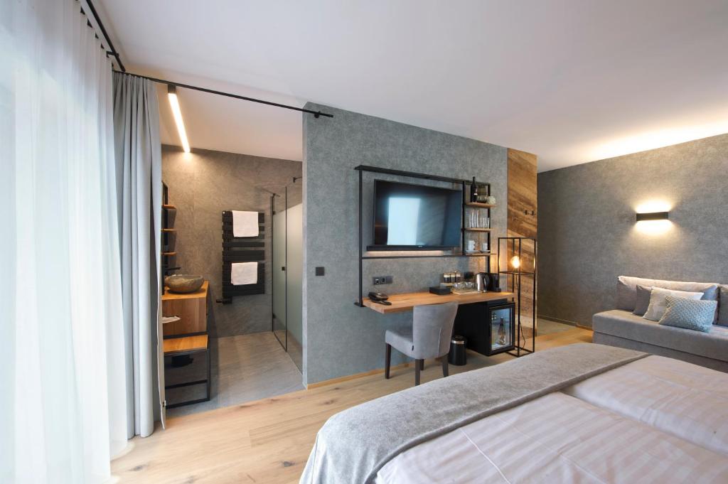 Двухместный (Двухместный номер с 1 кроватью или 2 отдельными кроватями) отеля Hotel Edelweiss, Целль-ам-Зе