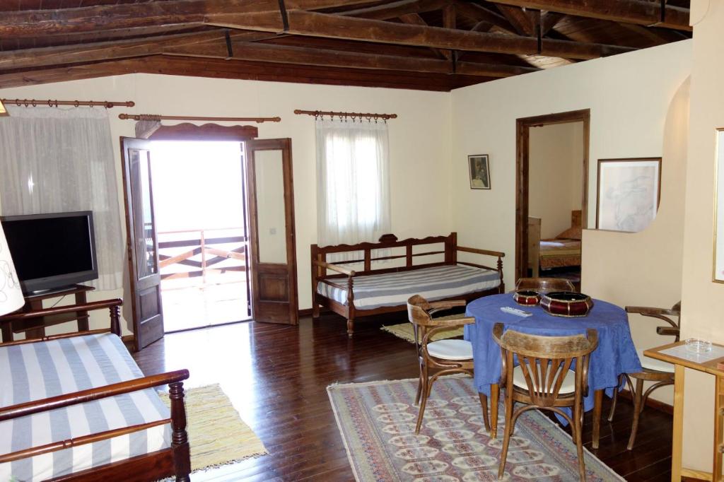 Апартаменты (Апартаменты Делюкс), Cretan Village Hotel