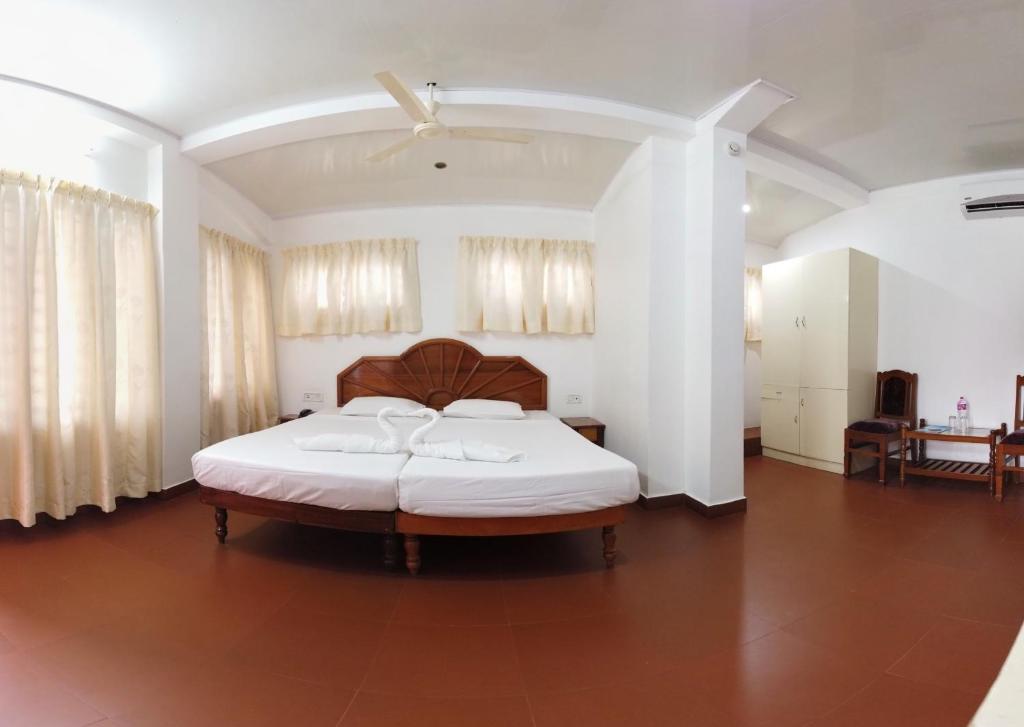 Двухместный (Двухместный номер Делюкс с 1 кроватью или 2 отдельными кроватями) отеля Hotel Marine Palace, Ковалам