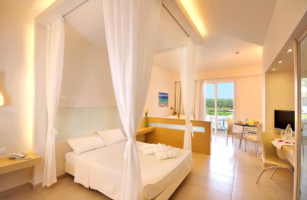 Сьюит (Люкс с 1 спальней (для 3 взрослых)) отеля Afandou Bay Resort Suites, Афанту