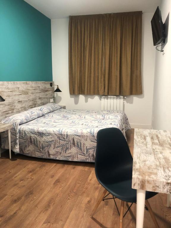 Гостевой дом RoomConcept Hostel, Памплона