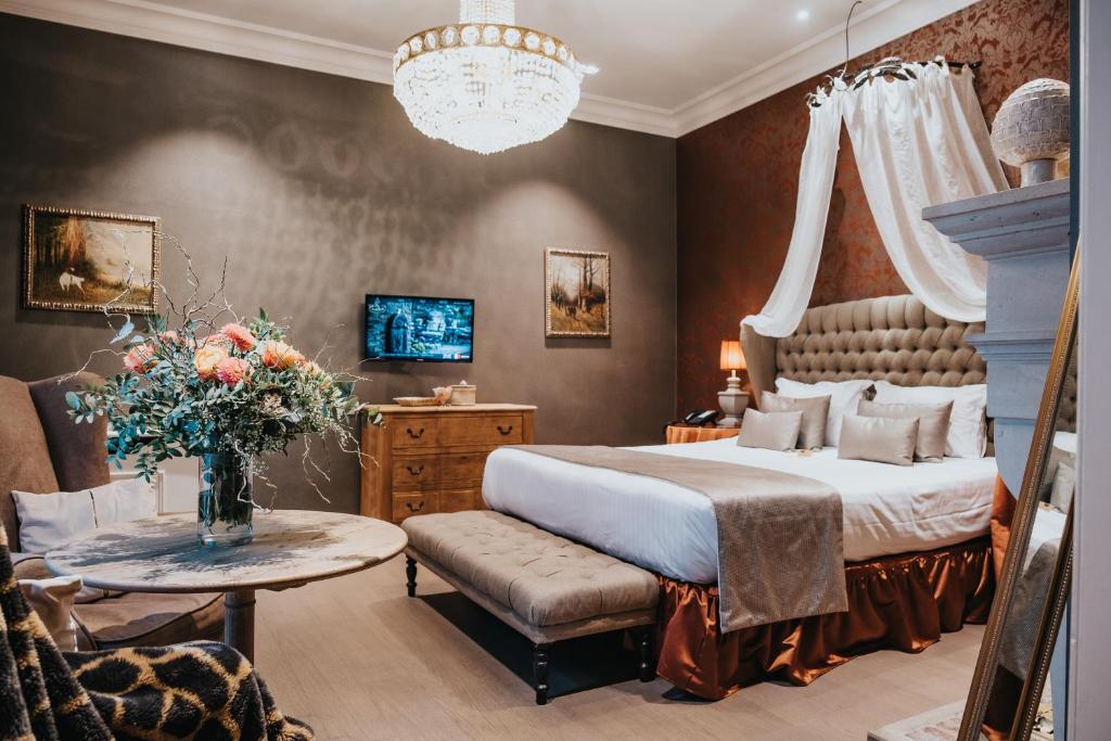 Сьюит (Полулюкс), Hotel De Castillion - Small elegant hotel