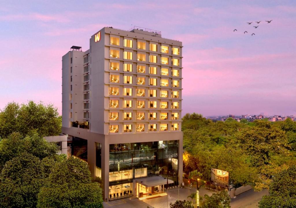 Отель Starottel Ahmedabad, Ахмадабад