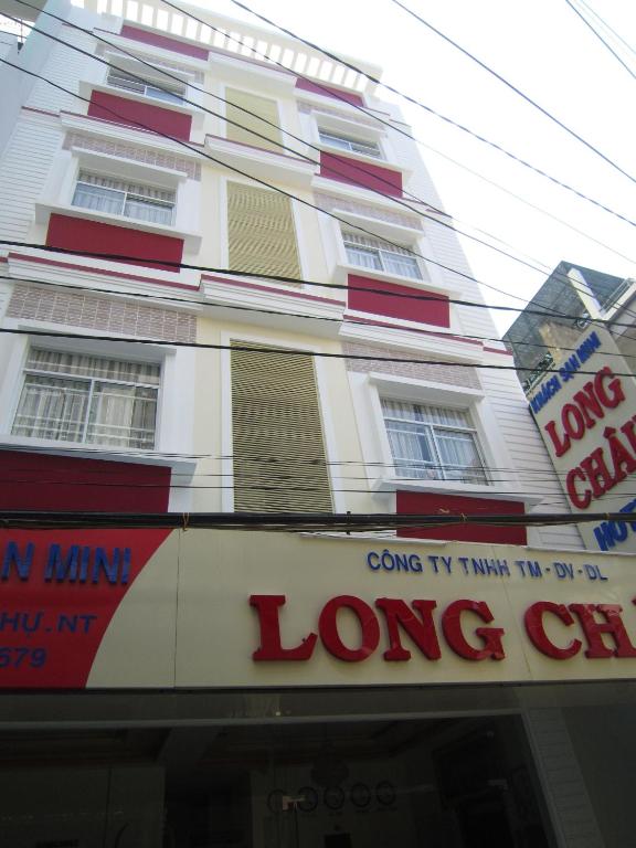 Отель Long Chau Hotel, Нячанг