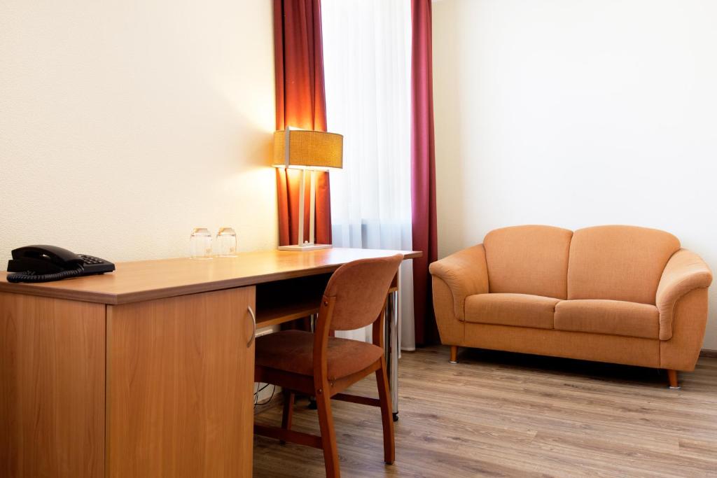 Двухместный (Стандартный двухместный номер с 1 кроватью или 2 отдельными кроватями) отеля Narva Hotell, Нарва