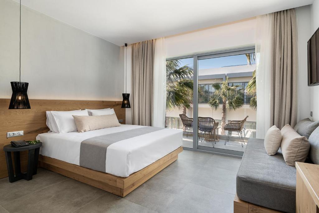 Двухместный (Двухместный номер Делюкс с 1 кроватью) отеля Magda Hotel Club, Гувия