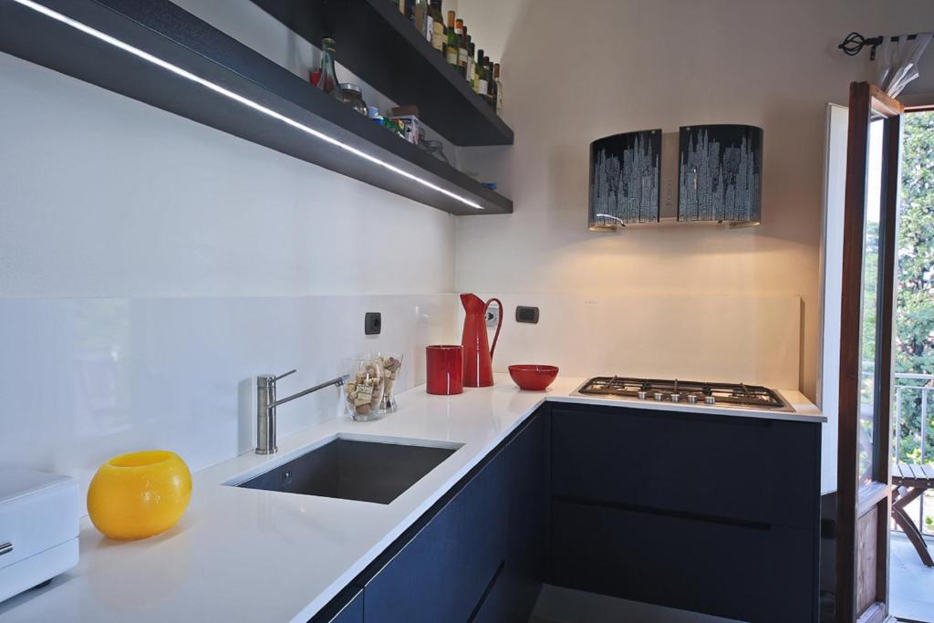 Апартаменты (Апартаменты с 2 спальнями и балконом: Via della Pergola, 57), Apartments Florence- Duomo