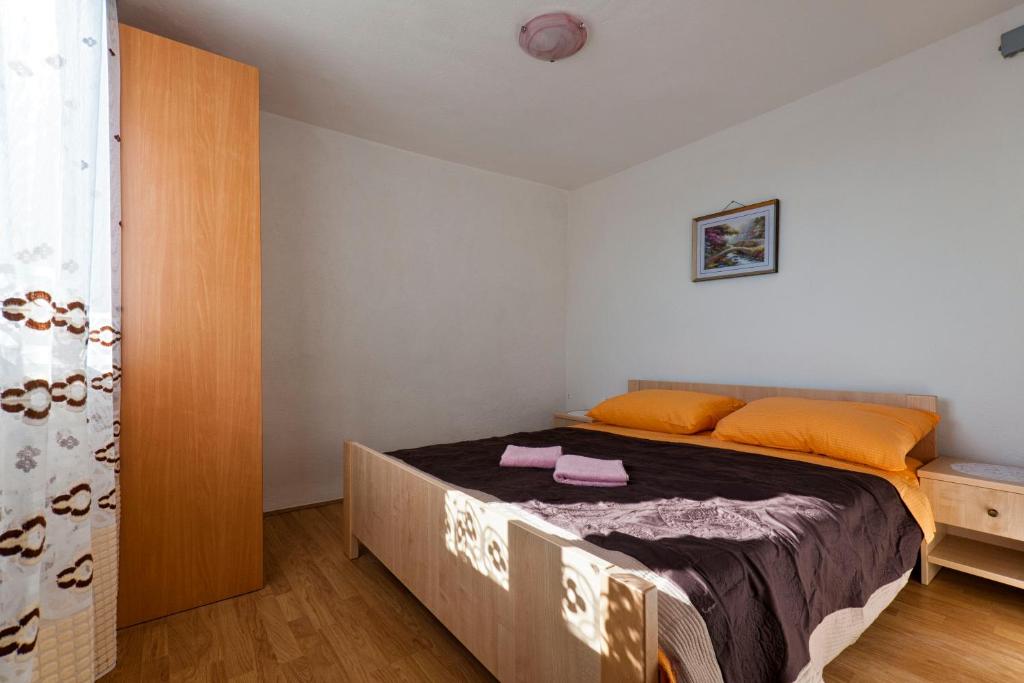 Двухместный (Двухместный номер с 1 кроватью и общей ванной комнатой) апартамента Apartments Jerković, Стари-Град