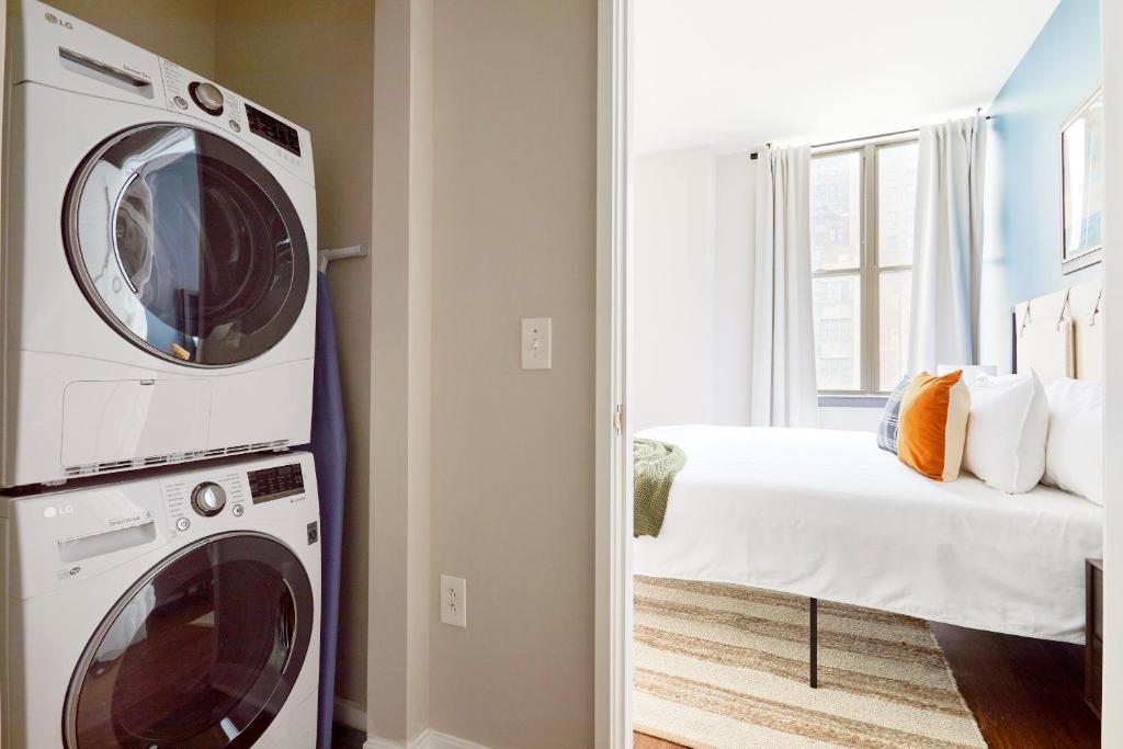 Сьюит (Суперлюкс с кроватью размера 