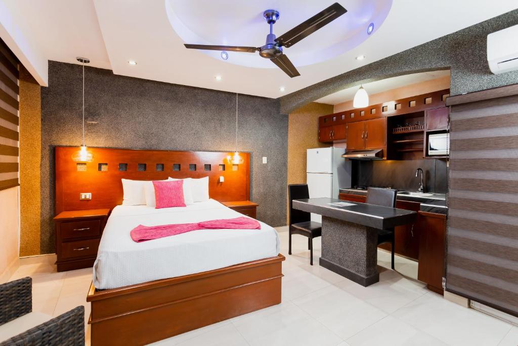 Двухместный (Двухместный номер с 1 кроватью) отеля Hotel & Suites Country, Вальядолид