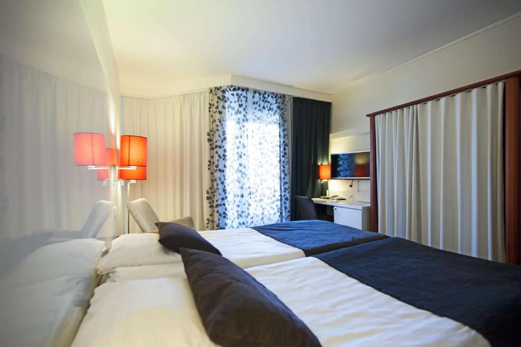 Двухместный (Стандартный двухместный номер с 2 отдельными кроватями) отеля Scandic Patria, Лаппеенранта