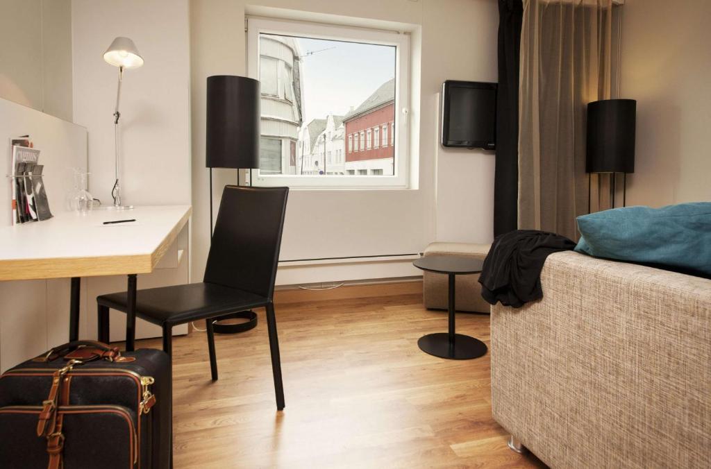 Двухместный (Улучшенный номер с кроватью размера «king-size») отеля Scandic Haugesund, Хаугесунд