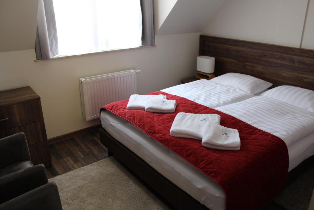 Апартаменты (Апартаменты с 2 спальнями) отеля Hotel Dobry Klimat, Шклярска-Поремба