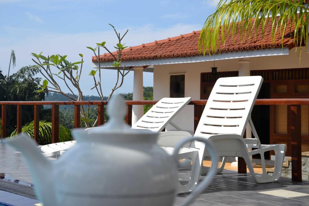 Двухместный (Двухместный номер с 1 кроватью и видом на бассейн), Fort Edge Retreat