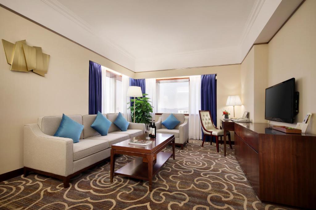 Сьюит (Суперлюкс), Asia International Hotel Guangdong