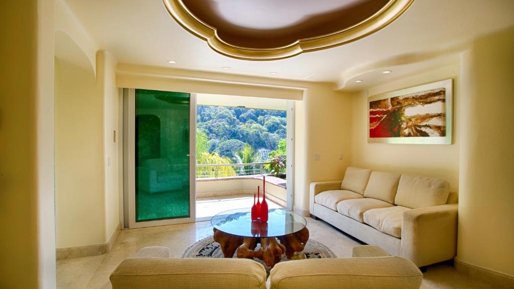 Вилла (Вилла), Truly the finest rental in Puerto Vallarta. Luxury Villa with incredible views