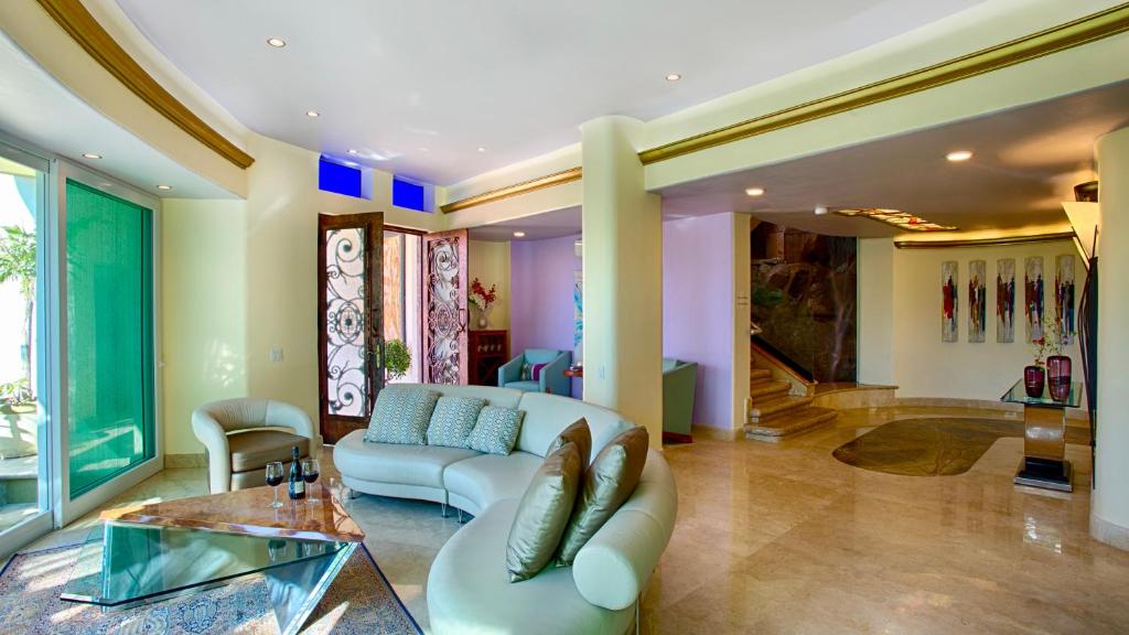 Вилла (Вилла), Truly the finest rental in Puerto Vallarta. Luxury Villa with incredible views