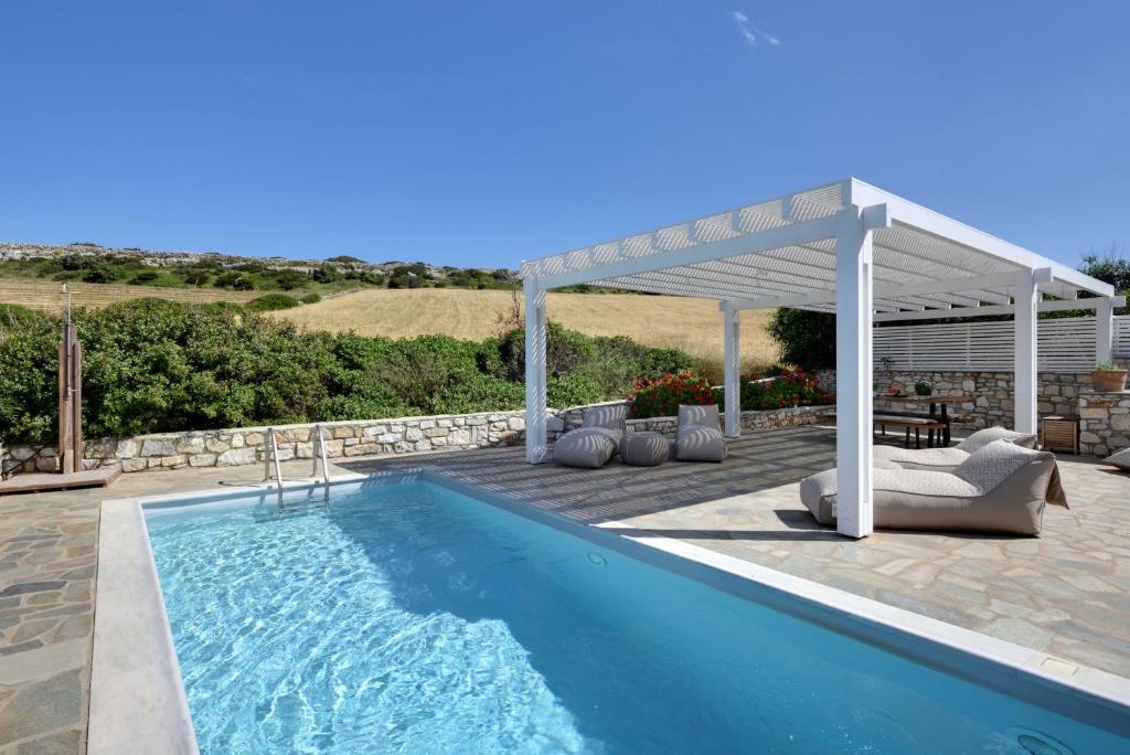 Вилла (Вилла) виллы Executive Paros Villa Villa Almyra Stunning Sea Views and Private Pool Kostos Damouli, Парос
