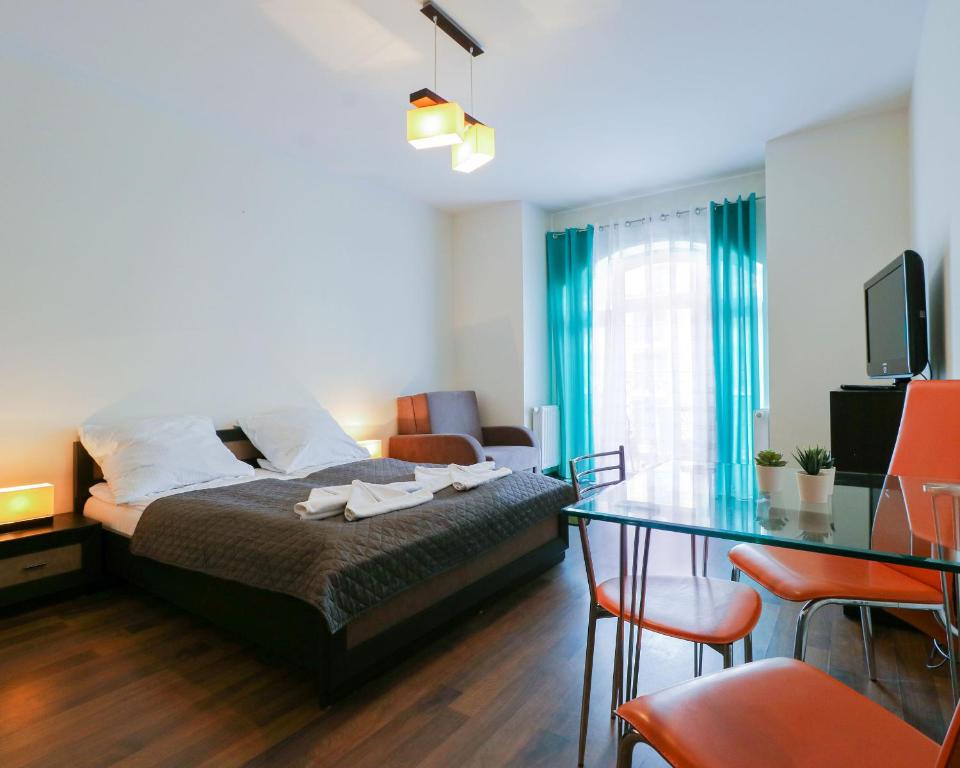 Двухместный (Двухместный номер с двуспальной кроватью и дополнительной кроватью) апартамента Baltic Home Regina Maris, Свиноуйсьце
