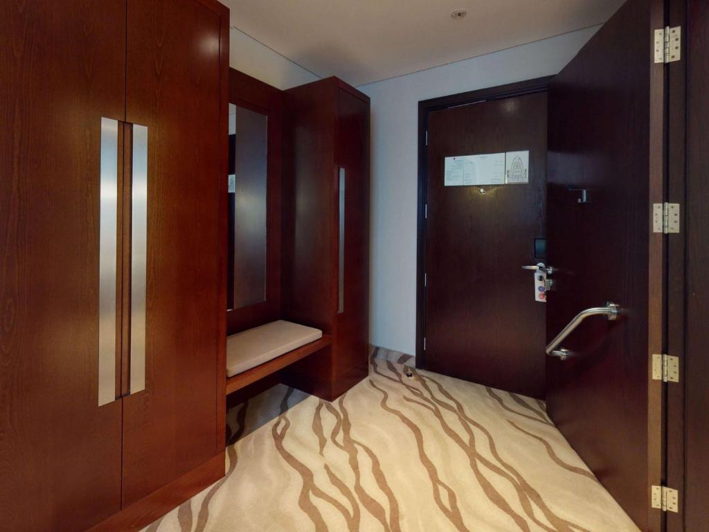 Двухместный (Улучшенный номер для гостей с особыми потребностями) отеля Novotel Dubai Al Barsha, Дубай