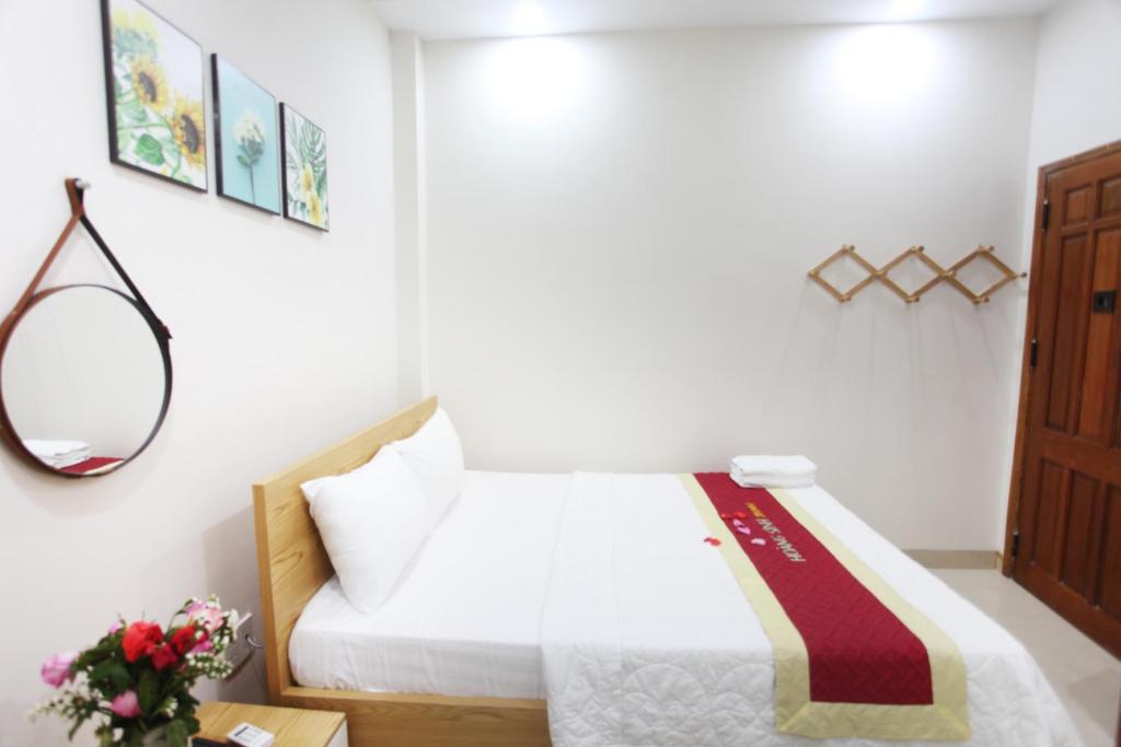Двухместный (Двухместный номер Делюкс с 1 кроватью) отеля HOANG SINH HOTEL, Дананг