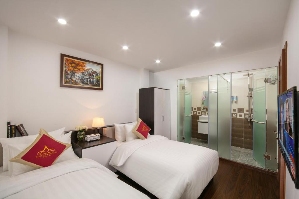 Двухместный (Улучшенный двухместный номер с 2 отдельными кроватями) отеля Hanoi Aria Central Hotel & Spa, Ханой