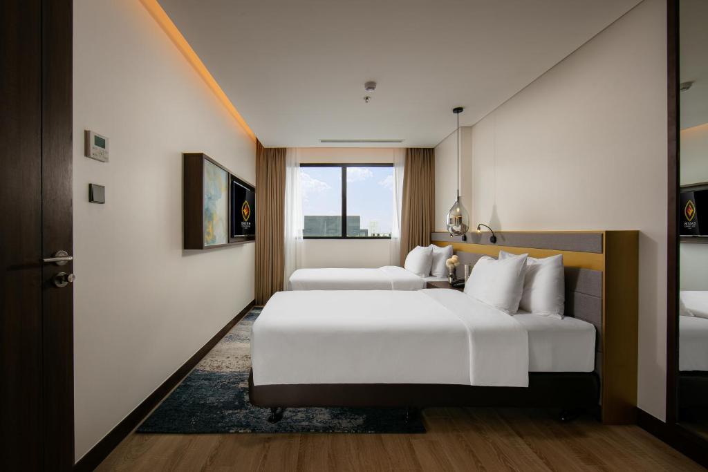 Сьюит (Люкс с 2 спальнями), Eastin Hotel & Residences Hanoi