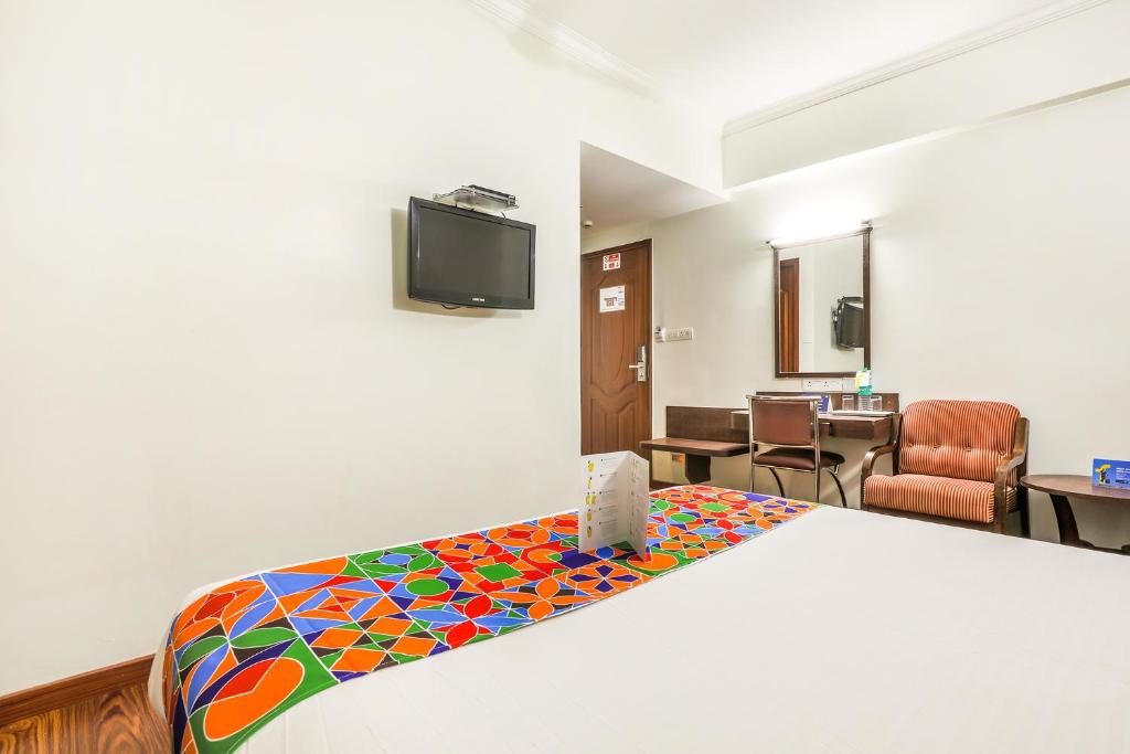Двухместный (Двухместный номер Делюкс с 1 кроватью) отеля OYO 763 Donatella Suites, Бангалор