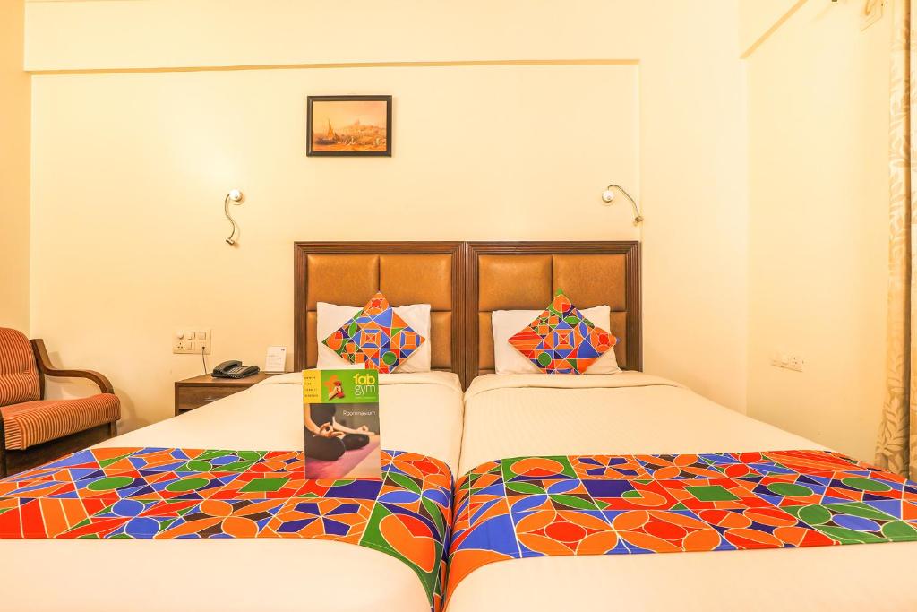 Трехместный (Представительский трехместный номер) отеля OYO 763 Donatella Suites, Бангалор