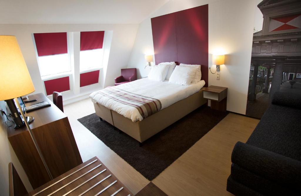 Двухместный (Представительский номер Твин с диваном-кроватью) отеля Best Western Plus City Hotel Gouda, Роттердам