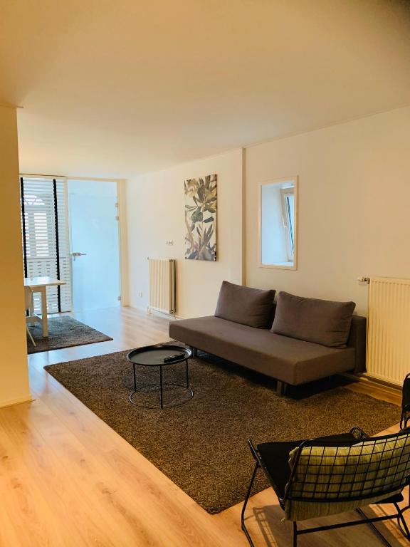 Апартаменты (Apartment ( 4 Adults )), Stadslogement By Peek