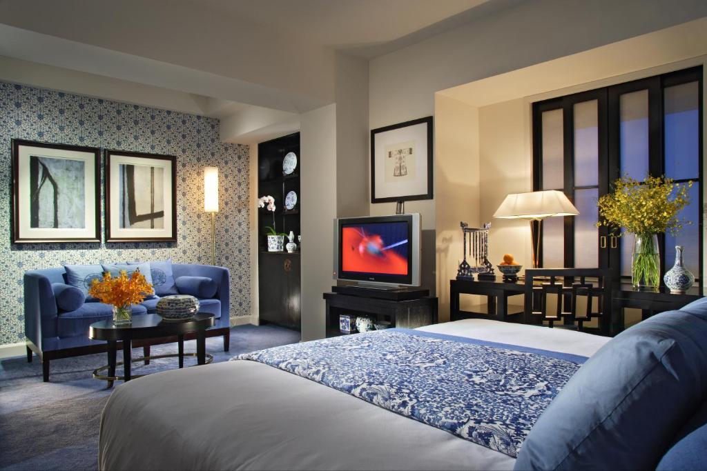 Двухместный (Фирменный номер «Премьер» с кроватью размера «king-size») отеля Orchard Hotel Singapore, Сингапур (город)