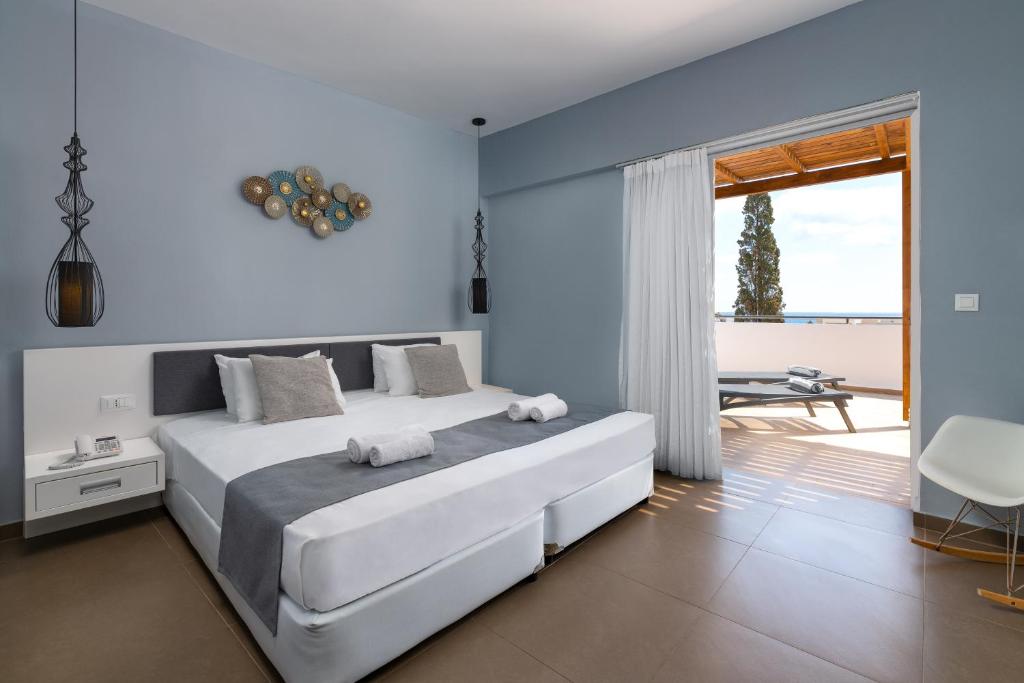 Двухместный (Двухместный номер с 2 отдельными кроватями и видом на море) отеля Belmare Hotel, Лардос