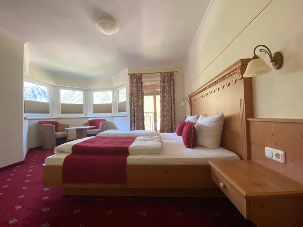 Апартаменты (Апартаменты с 1 спальней) апарт-отеля Alp Resort Tiroler Adler, Зёльден