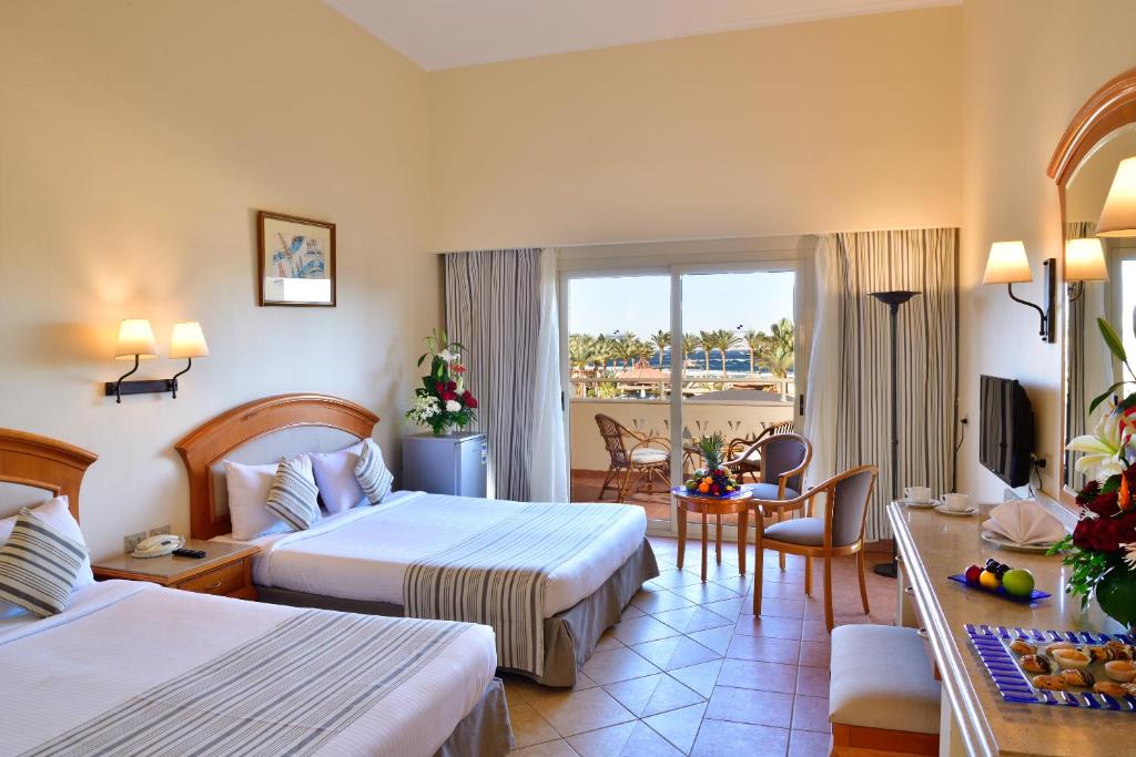 Двухместный (Номер Делюкс с видом на море) курортного отеля Sharm Grand Plaza Resort, Шарм-эль-Шейх