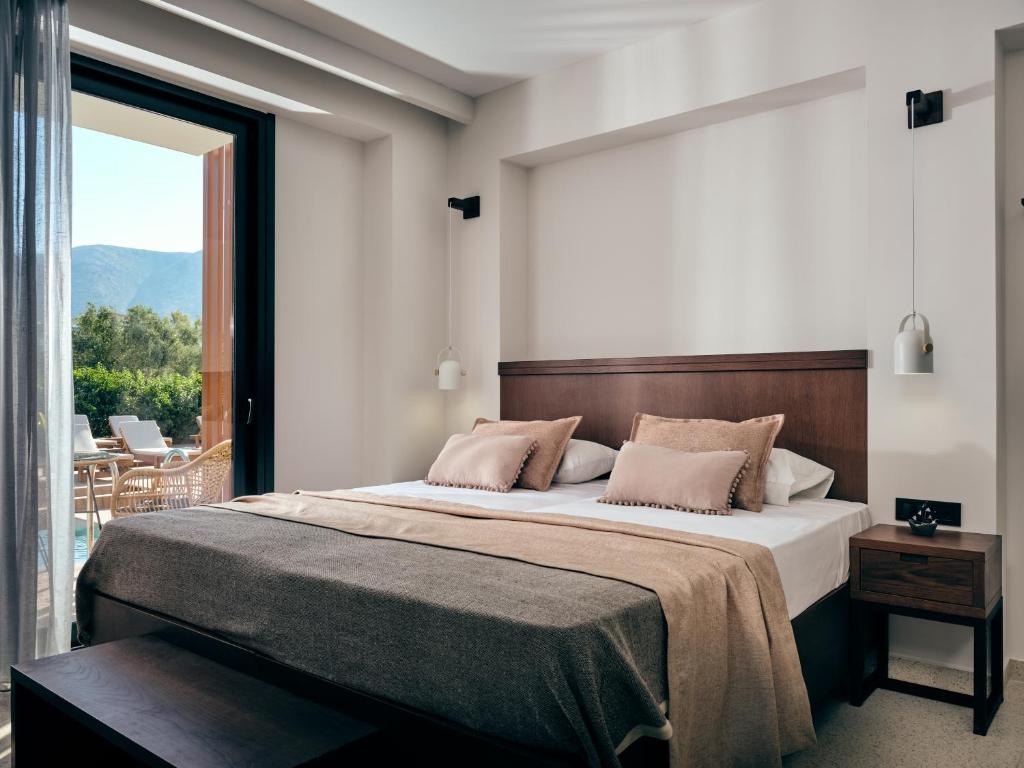Двухместный (Двухместный номер Делюкс с 1 кроватью или 2 отдельными кроватями, доступ к бассейну) отеля Letsos Hotel, Аликес