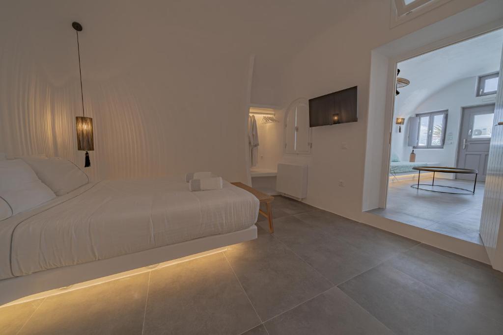 Сьюит (Люкс «Медовый месяц в пещере»), Eternity Suites Santorini