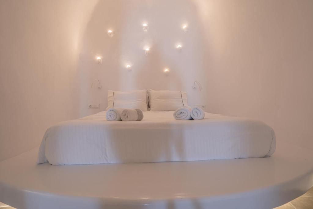 Сьюит (Люкс «Медовый месяц в пещере»), Eternity Suites Santorini