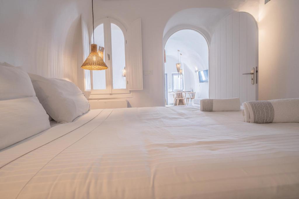 Сьюит (Люкс «Медовый месяц в пещере»), Eternity Suites Santorini