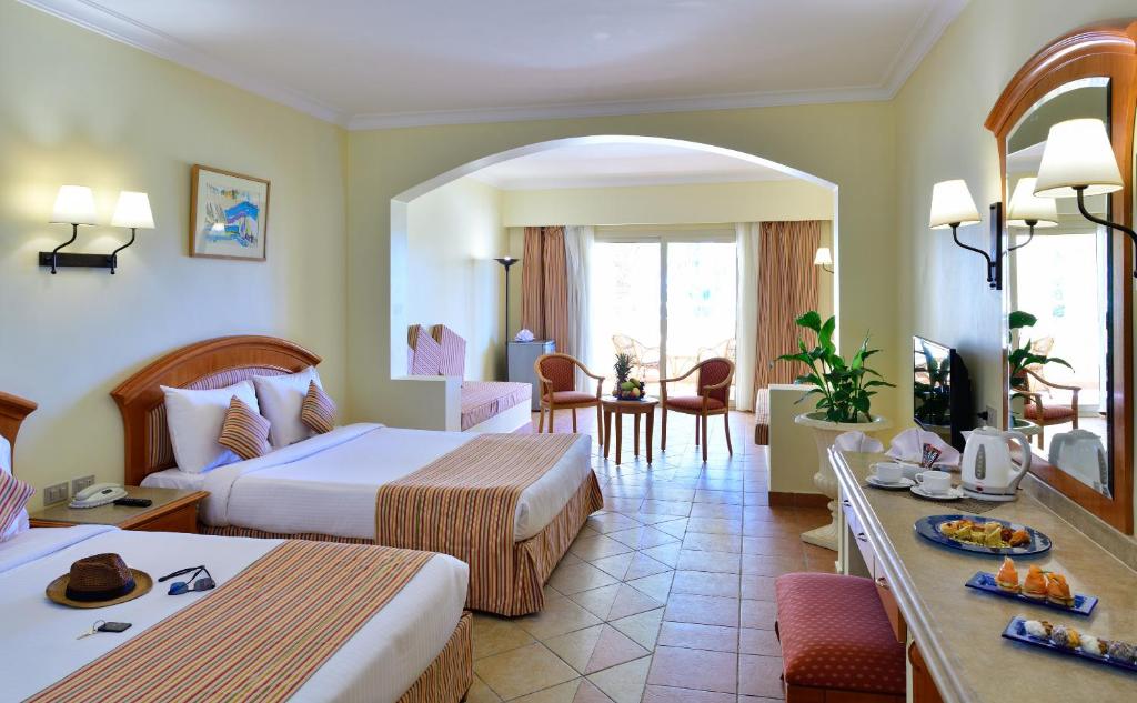 Семейный (Семейный номер) курортного отеля Sharm Grand Plaza Resort, Шарм-эль-Шейх