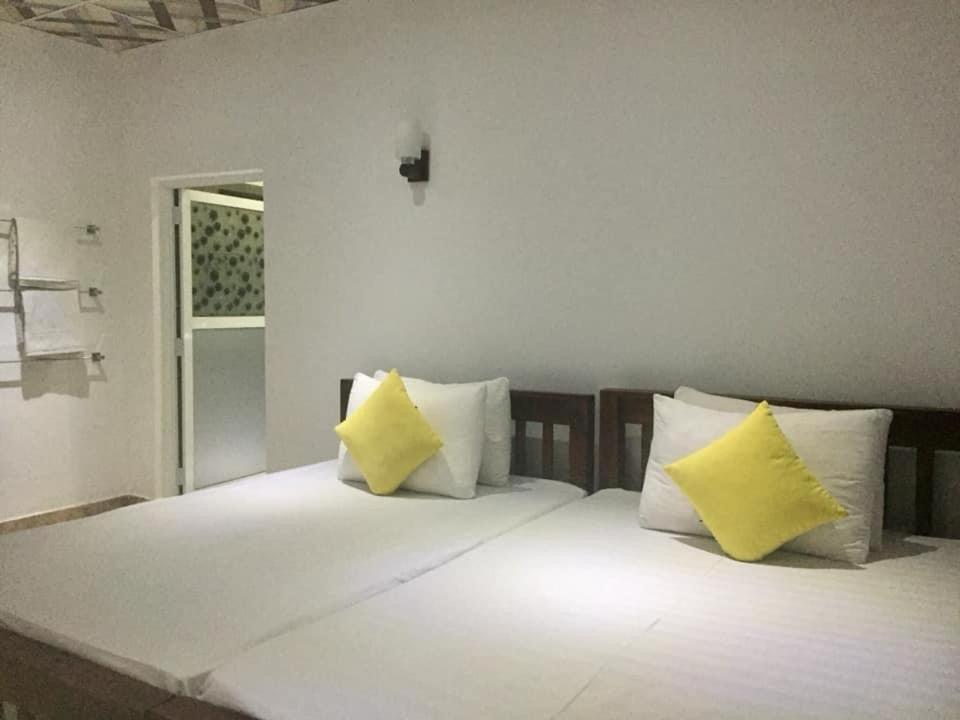 Двухместный (Стандартный двухместный номер с 1 кроватью или 2 отдельными кроватями) гостевого дома Thisara Guest House, Полоннарува