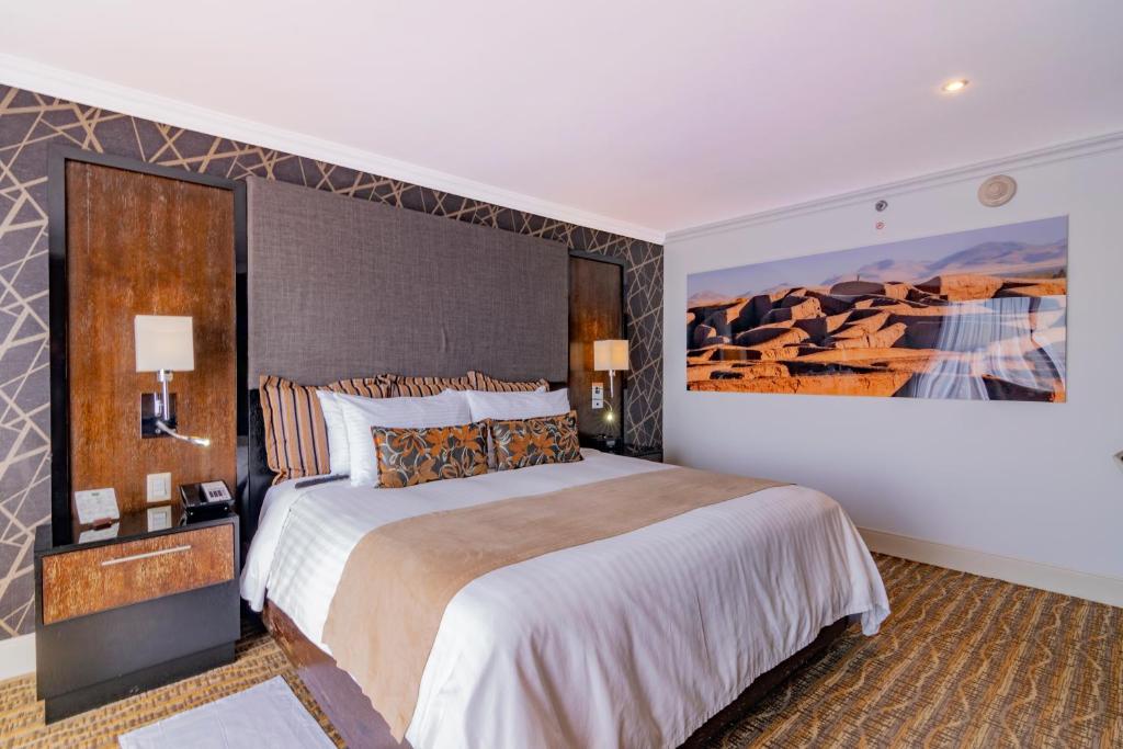 Двухместный (Номер Lucerna Select с кроватью размера «king-size») отеля Hotel Lucerna Ciudad Juarez, Сьюдад-Хуарес