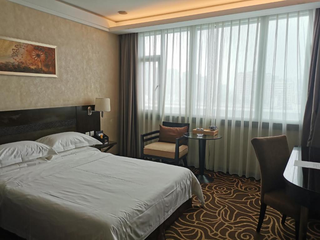 Двухместный (Двухместный номер бизнес-класса с 1 кроватью) отеля Hua Shi Hotel, Гуанчжоу