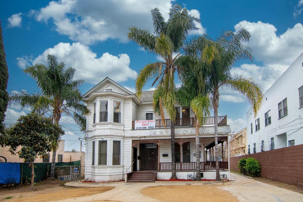 Двухместный (Номер Делюкс с кроватью размера «queen-size»), Mariachi Plaza Hotel