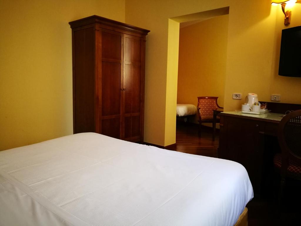 Двухместный (Двухместный номер «Комфорт» с 1 кроватью) отеля Best Western Ai Cavalieri Hotel, Палермо