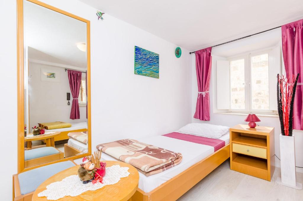 Двухместный (Двухместный номер с 2 отдельными кроватями) гостевого дома Rooms Jozomare, Дубровник